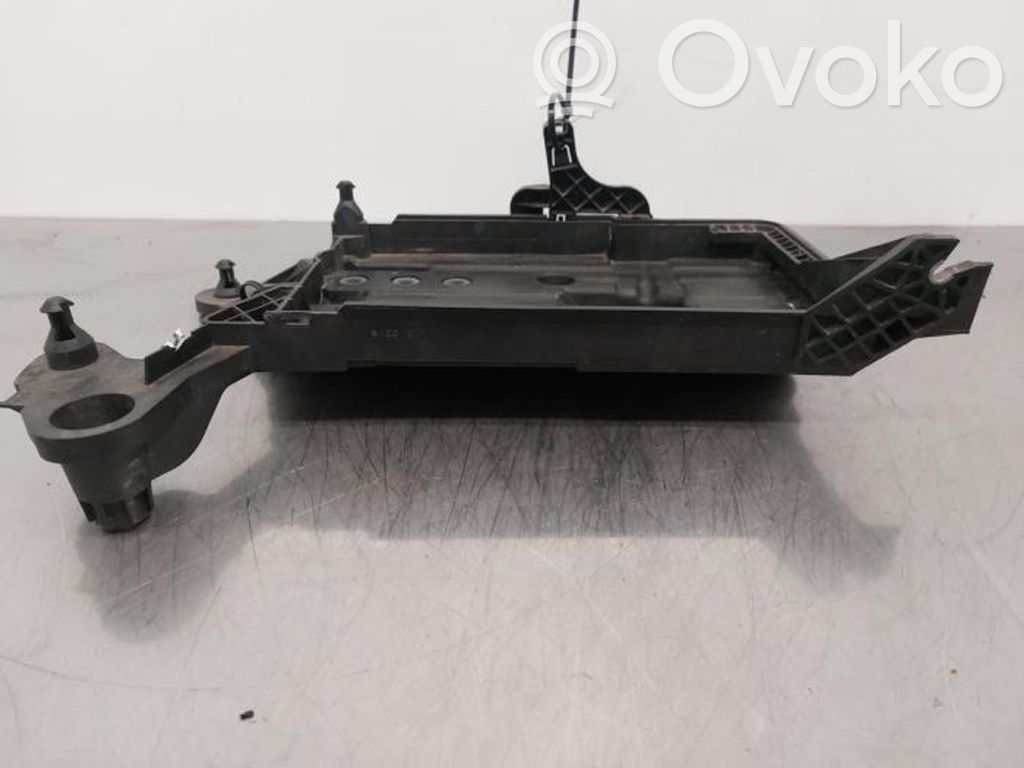 Podstawa / Obudowa akumulatora   3G0907816B,3G0907816B