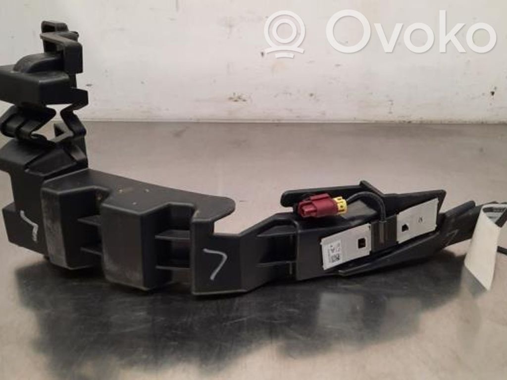 Jaguar E-Pace Rear bumper mounting bracket 