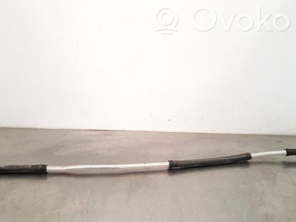 Volkswagen PASSAT B8 Kühlleitung / Kühlschlauch 