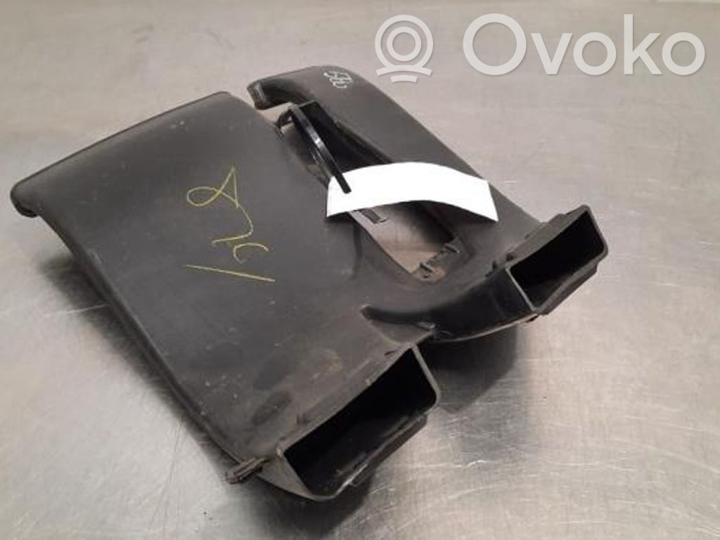 Tesla Model X Wlot / Kanał powietrza intercoolera