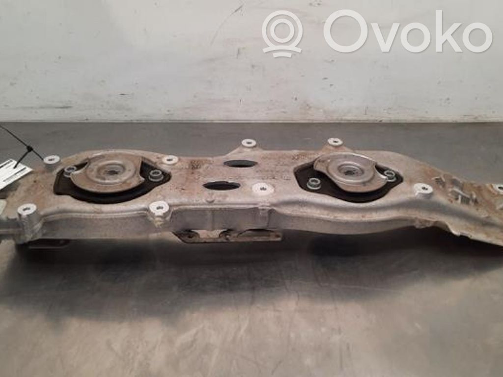 Volkswagen Golf VII Engine mount bracket 