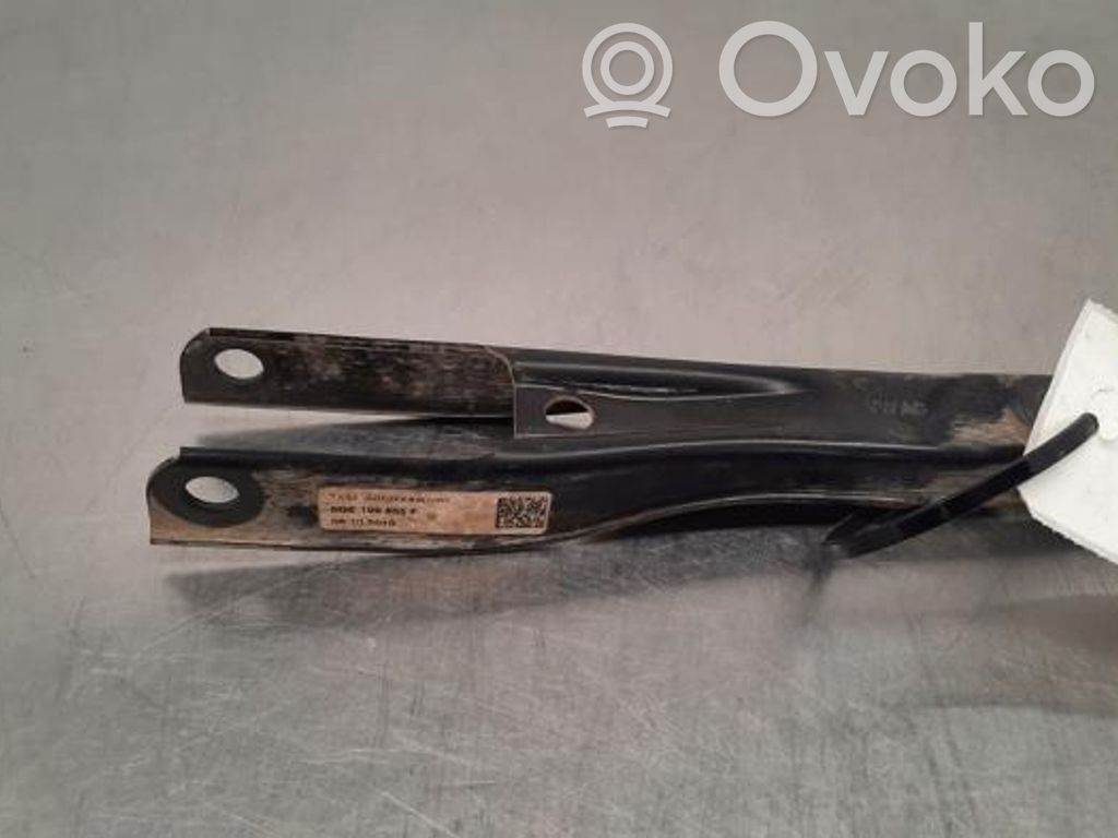Volkswagen Golf VII Engine mount bracket 