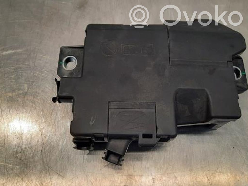 Volvo XC40 Set scatola dei fusibili 