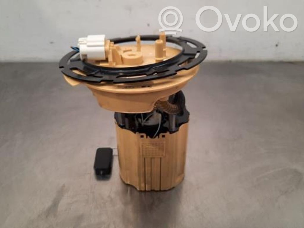 Opel Astra K Polttoainesäiliön pumppu 