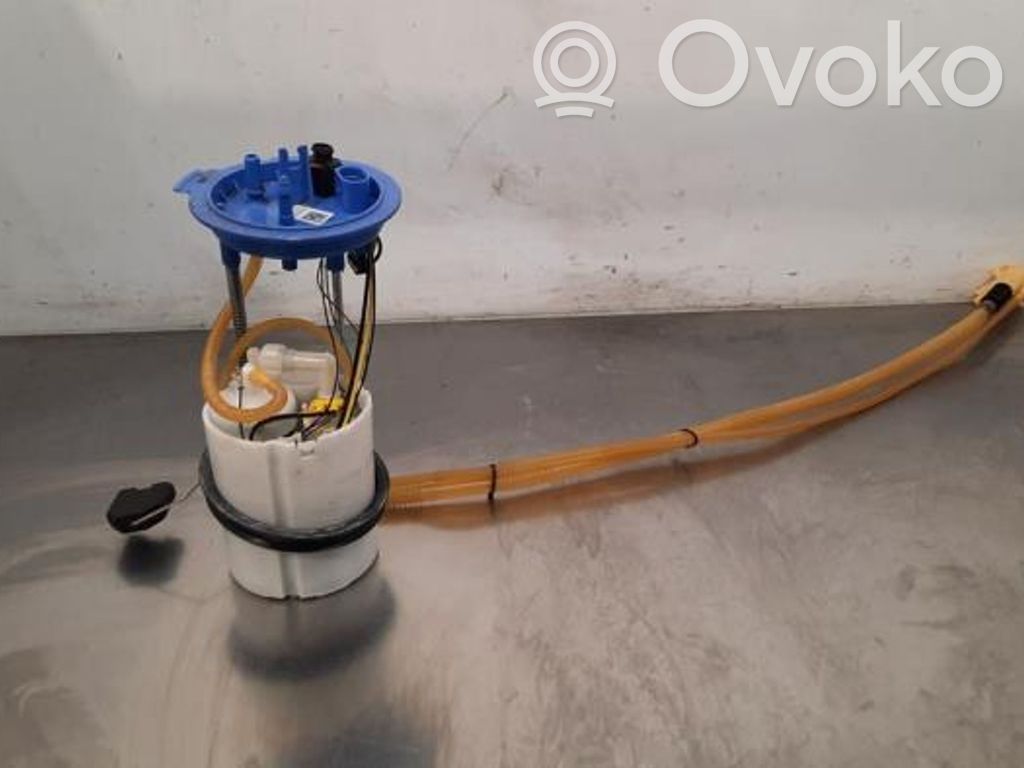 Volkswagen Tiguan Pompă combustibil în rezervor 