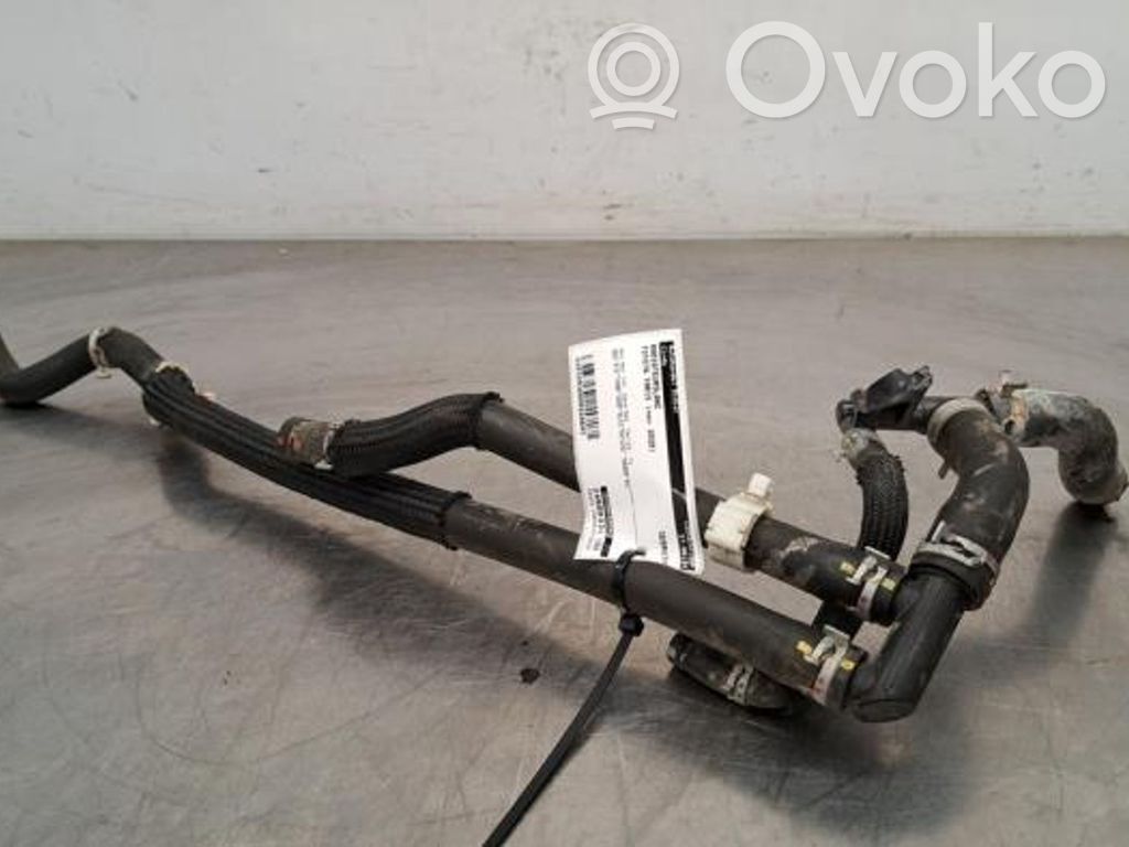 Toyota Yaris XP210 Engine coolant pipe/hose