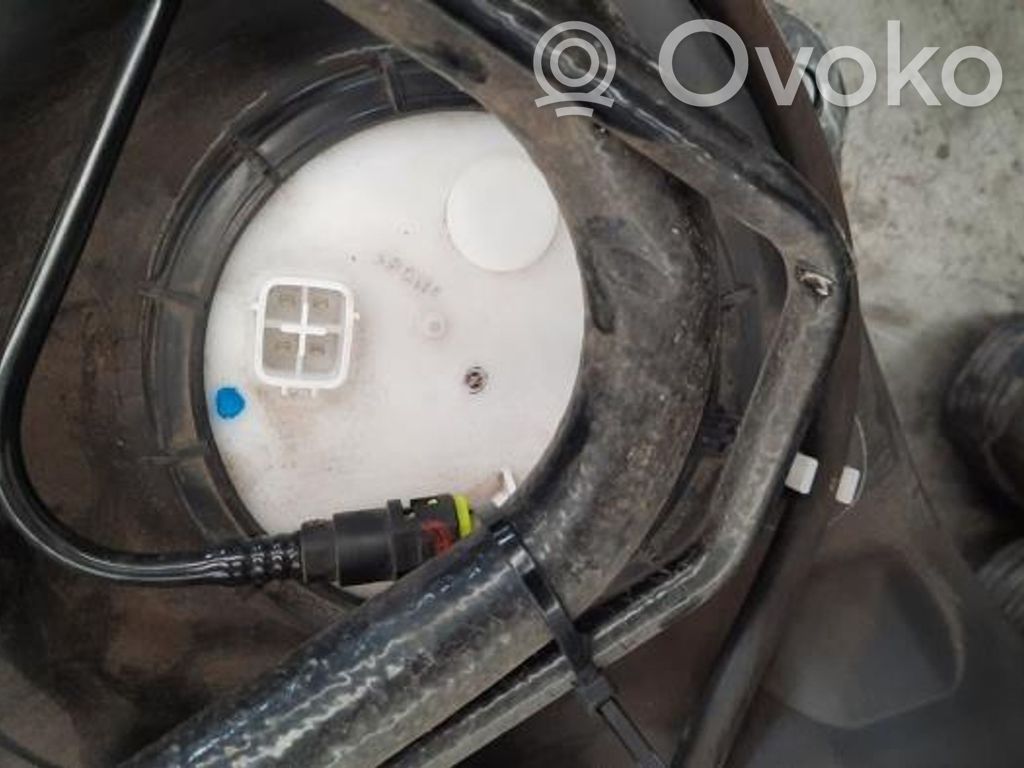 Suzuki Ignis Polttoainesäiliön pumppu 