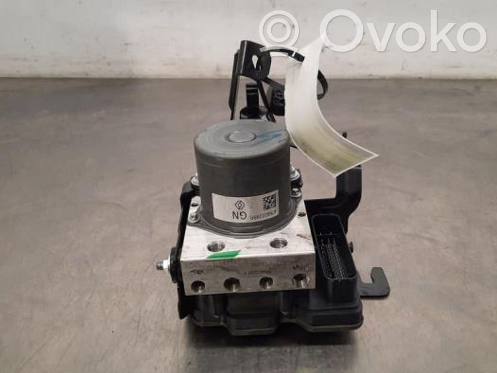 Renault Captur II ABS bloks 