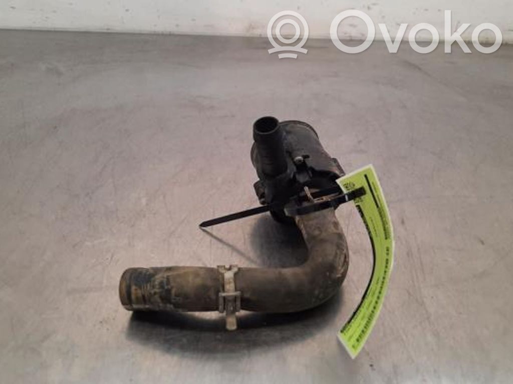 Ford Focus Zusatzwasserpumpe