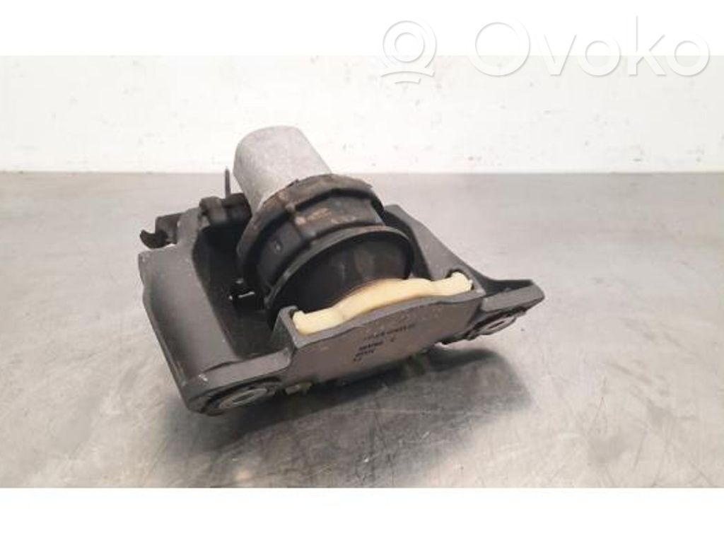 Engine mount bracket   32137496,32137496