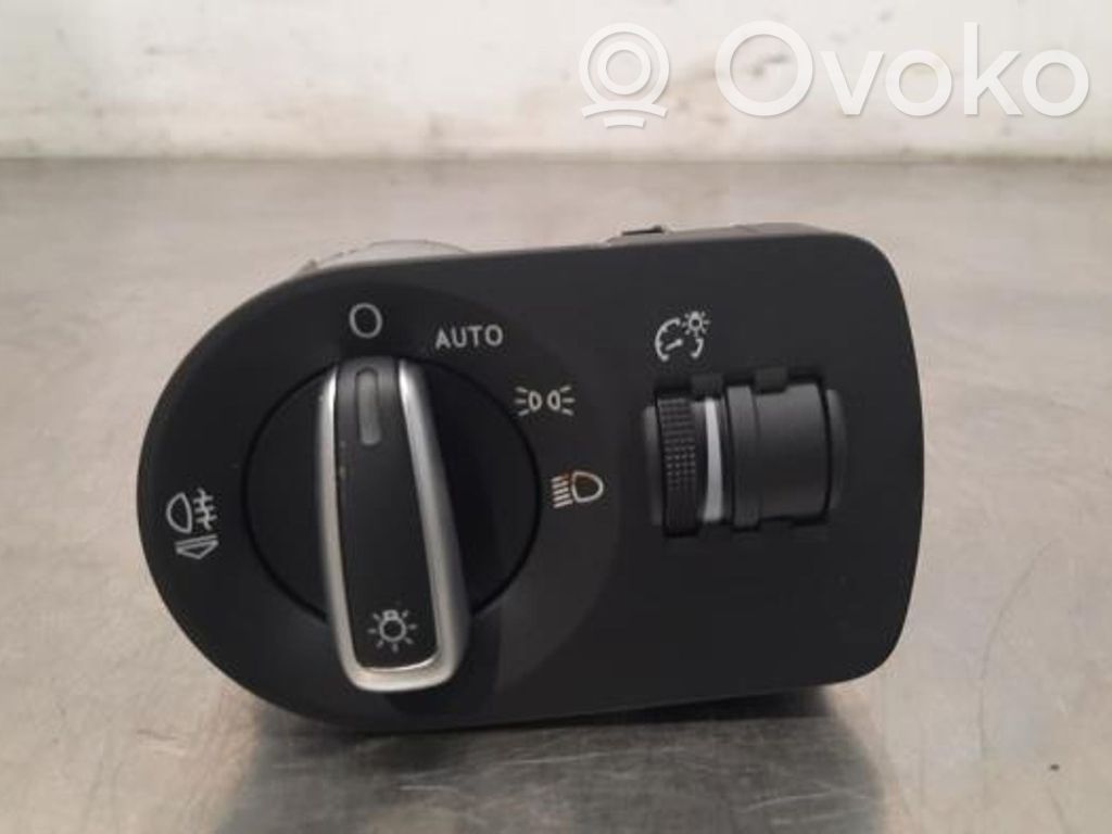 Audi RS Q3 Headlight level height control switch 