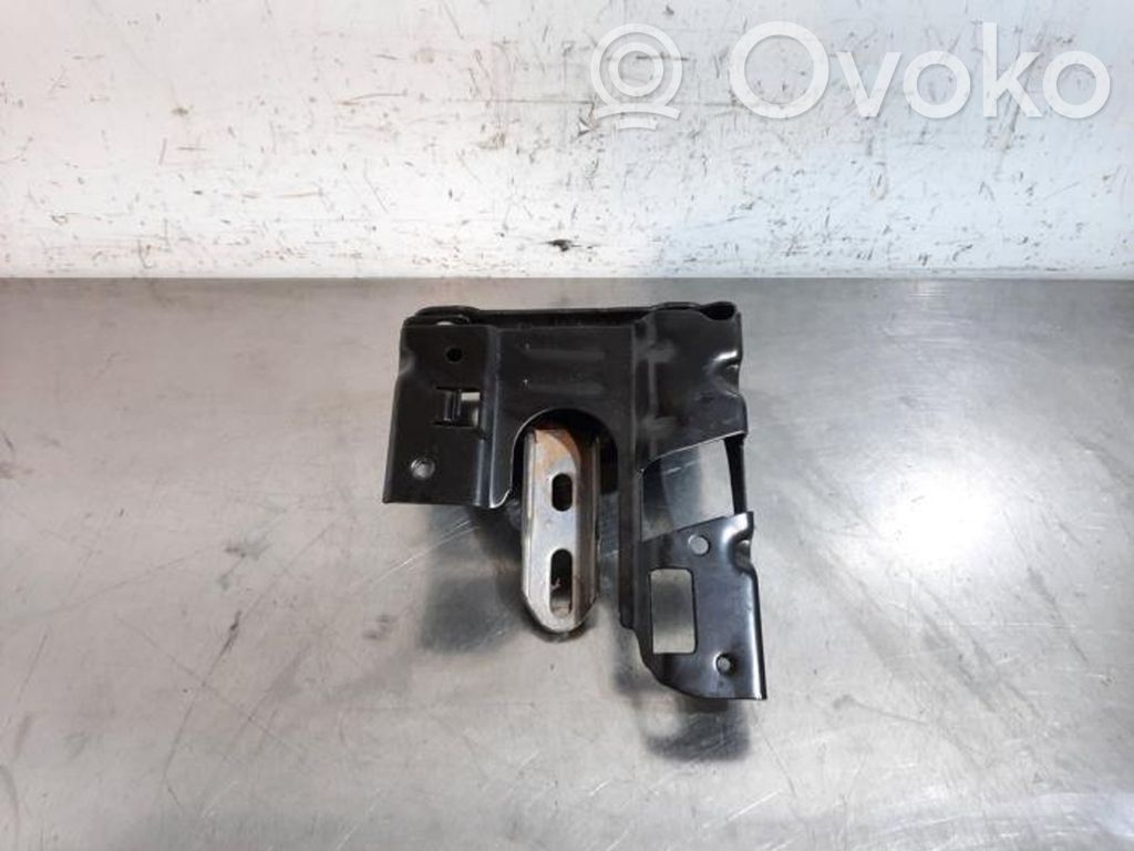 Citroen C3 Aircross Engine mount bracket 