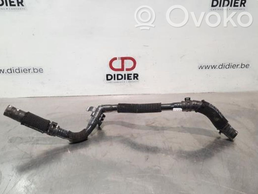 Audi e-tron Engine coolant pipe/hose 