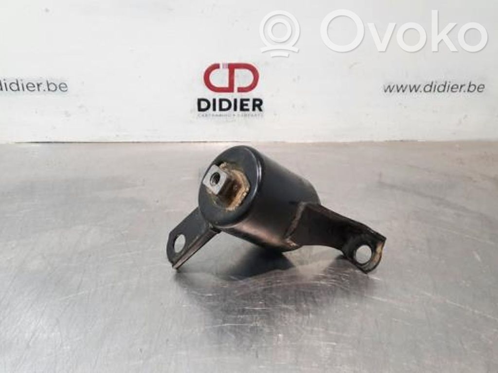 Ford Transit Courier Engine mount bracket 