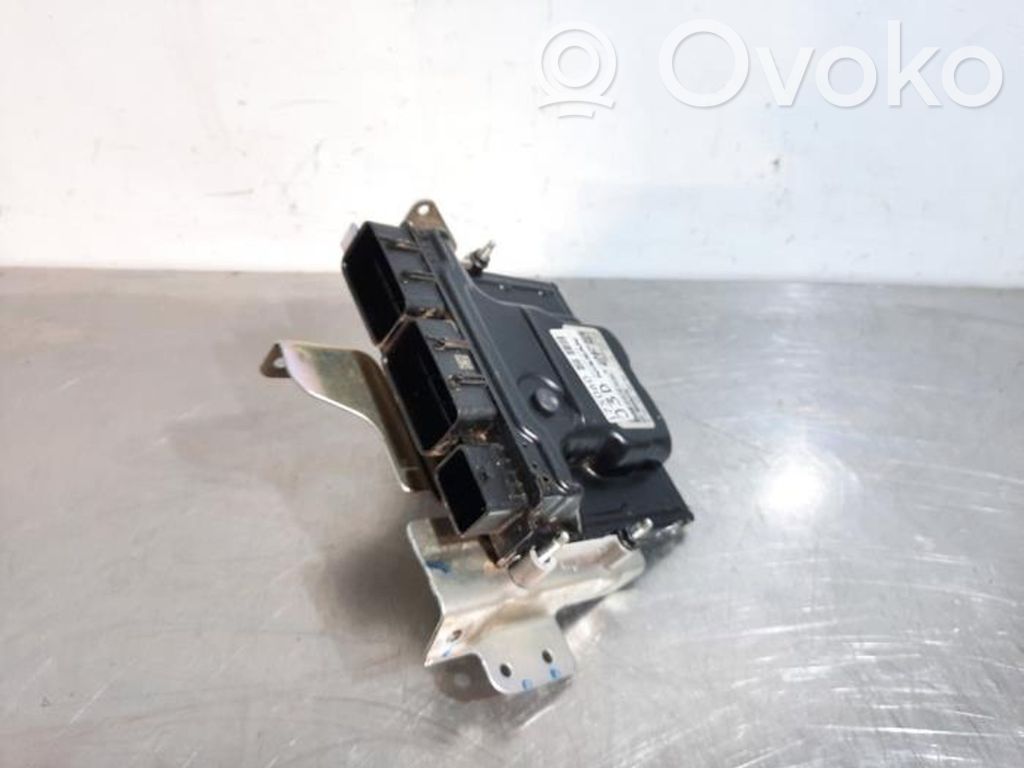 Nissan Qashqai Engine control unit/module 