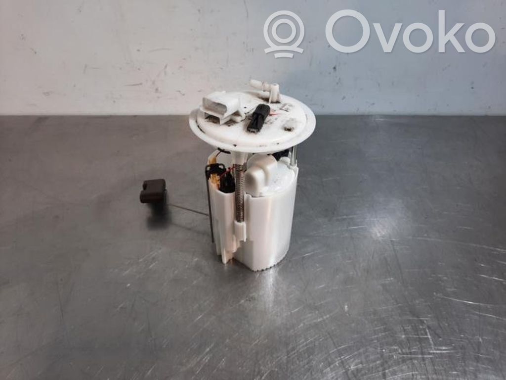 Renault Megane IV Pompă combustibil în rezervor 