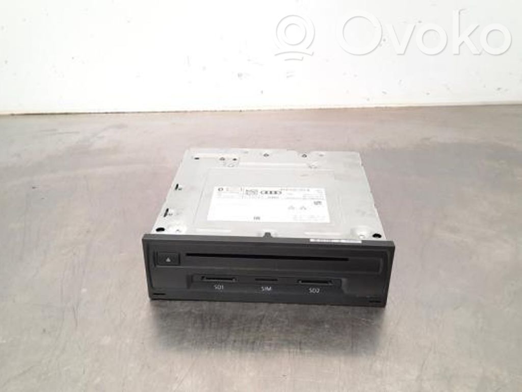 Panel / Radioodtwarzacz CD/DVD/GPS   81A035193A,81A035193A