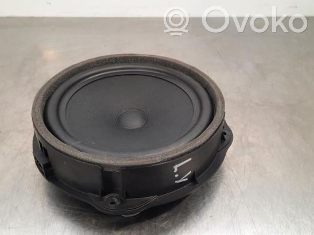 Audi Q3 F3 Altoparlante portiera anteriore