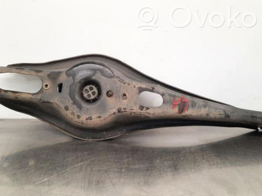 Audi Q3 F3 Braccio di controllo sospensione posteriore