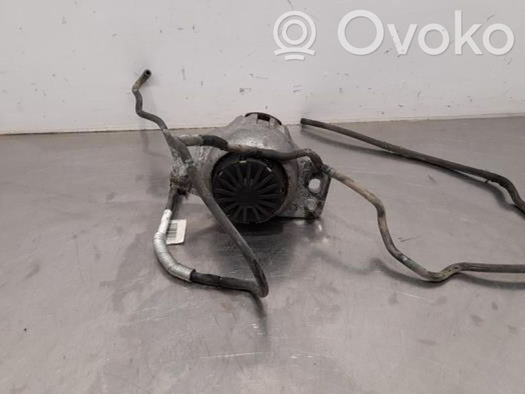 Land Rover Range Rover Velar Engine mount bracket 