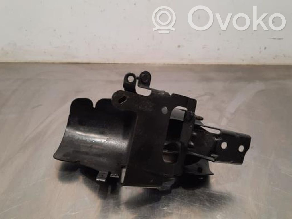Alte piese compartiment motor