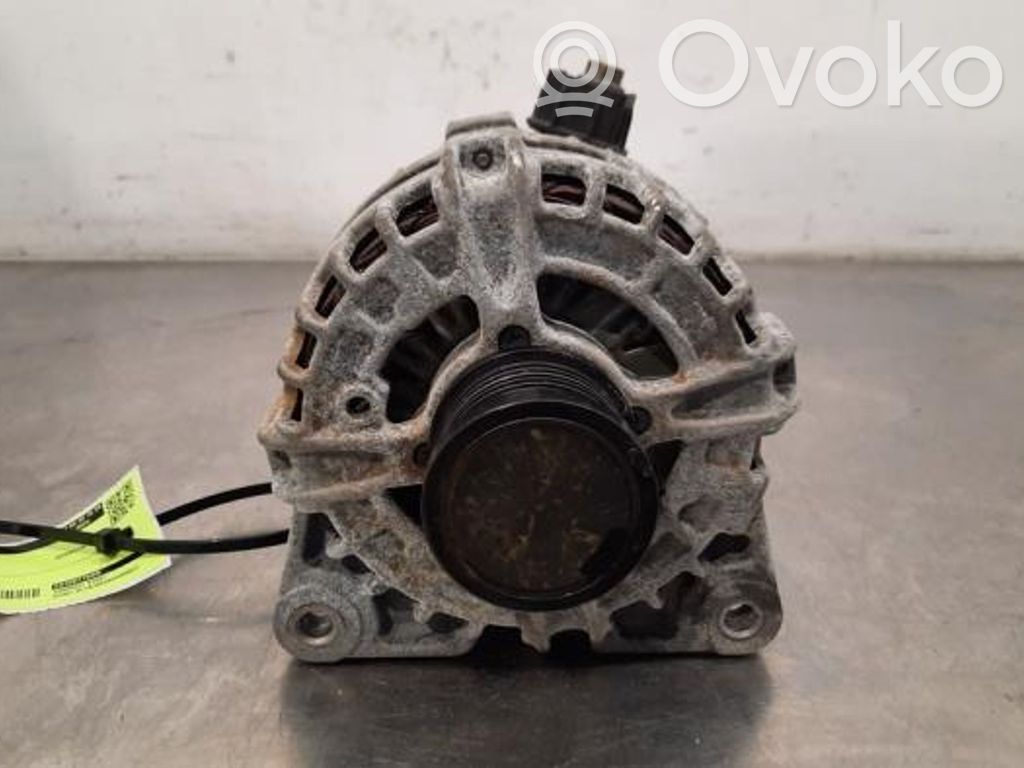Renault Captur II Alternator 