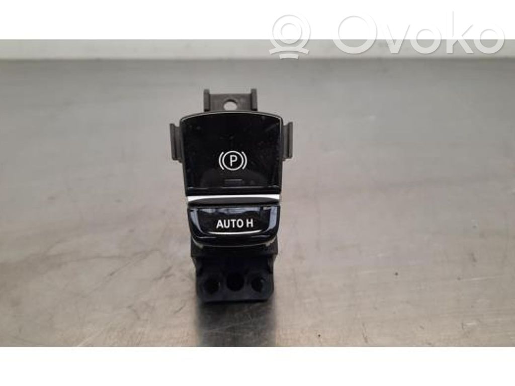 BMW 5 G30 G31 G38 Hand parking brake switch 