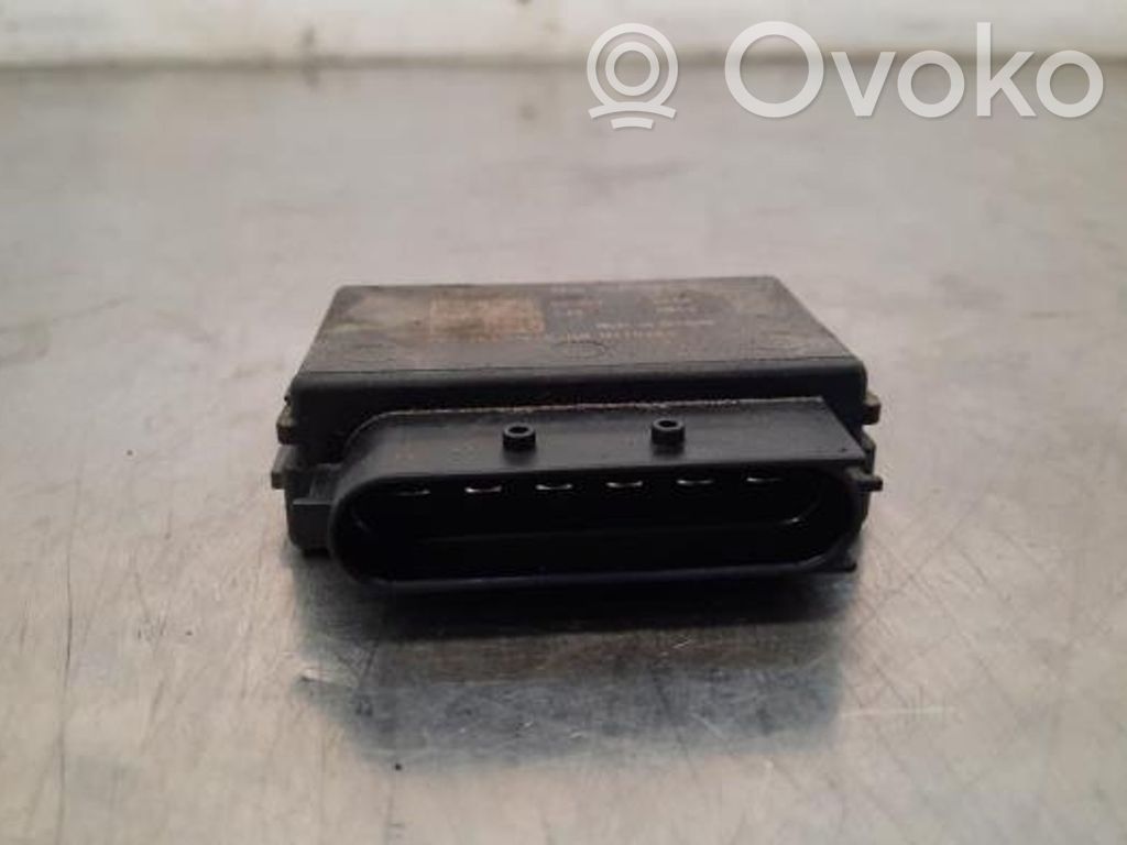 Fuel injection pump control unit/module   4K0906121D,4K0906121D