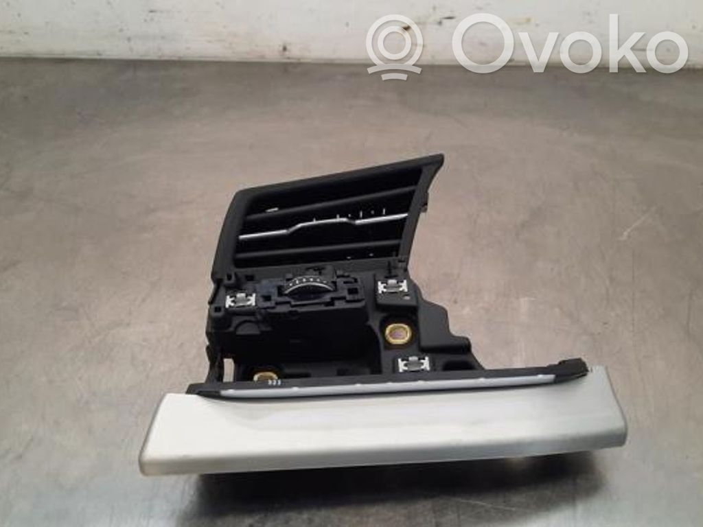 Audi Q8 Grilă ventilație centrală 