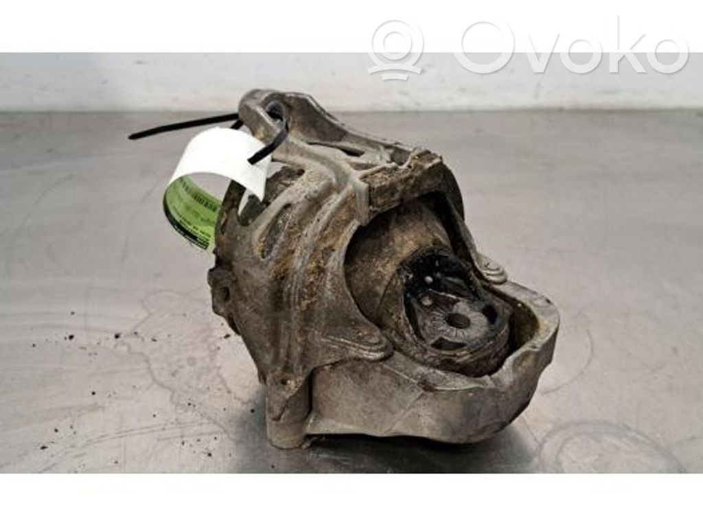 Engine mount bracket   4M0199372FQ,4M0199372HE,4M0199372,4M0199372HE