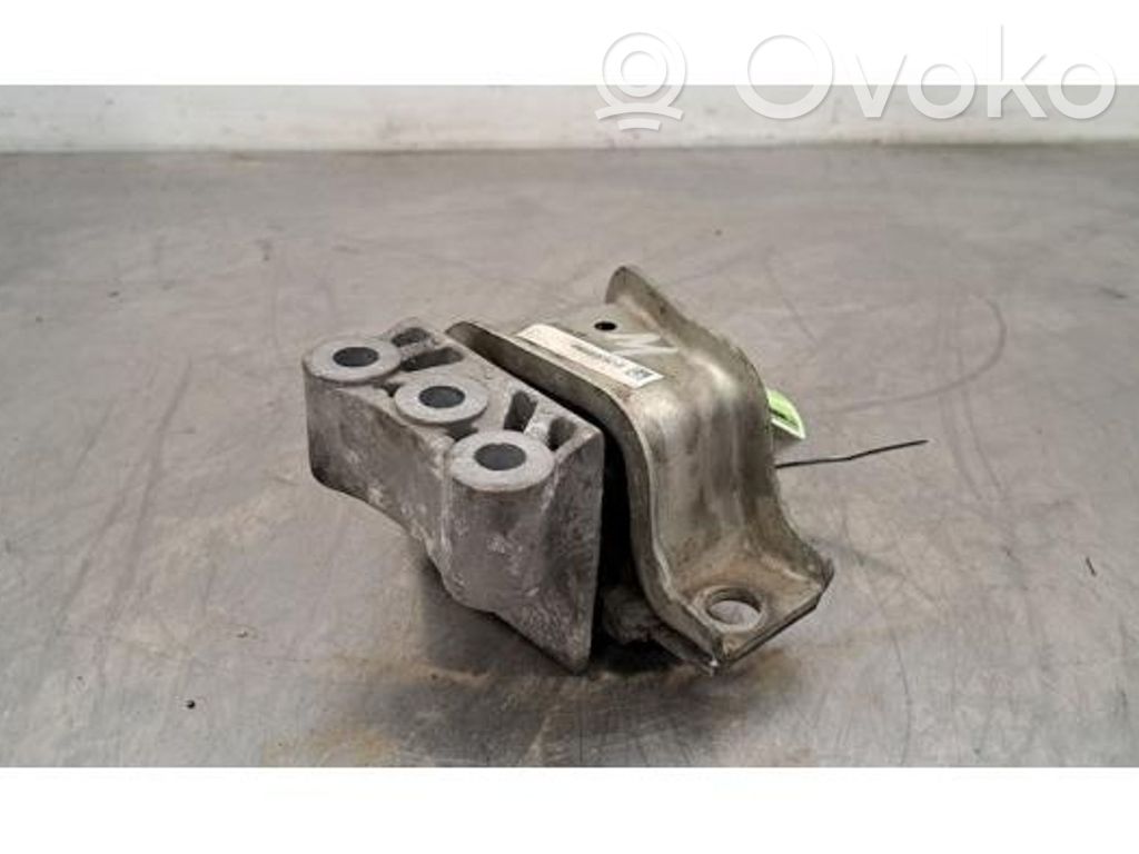 Engine mount bracket   1393895080,1393895080,1613974180,1637131080