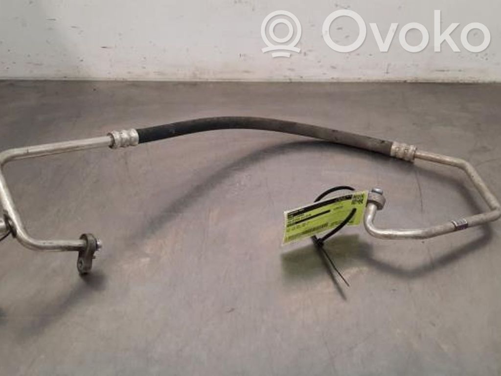 KIA Stonic Ilmastointilaitteen putki (A/C) 