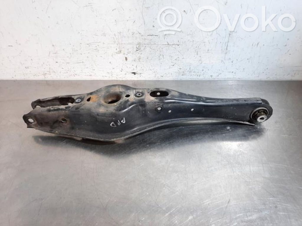 Volkswagen Touran III Brazo de suspensión trasero 