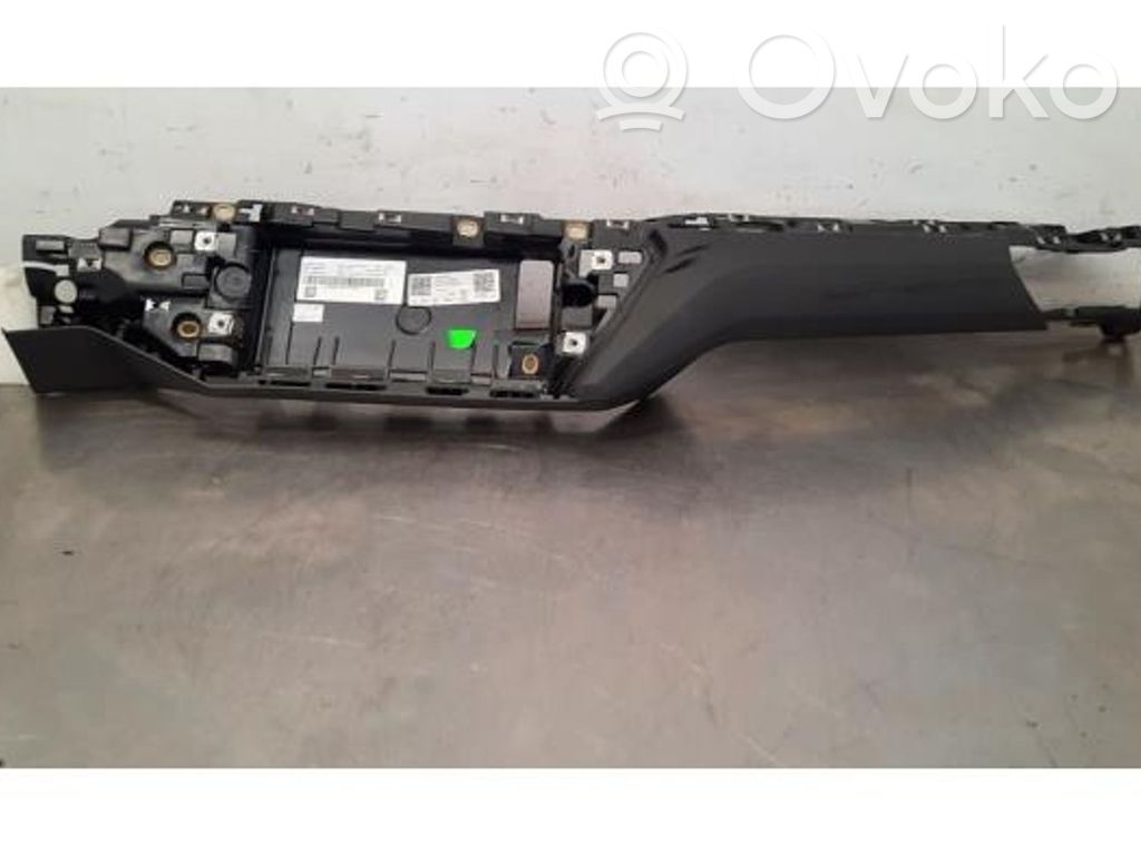 Dashboard glove box trim   4KL857736,4KL857736
