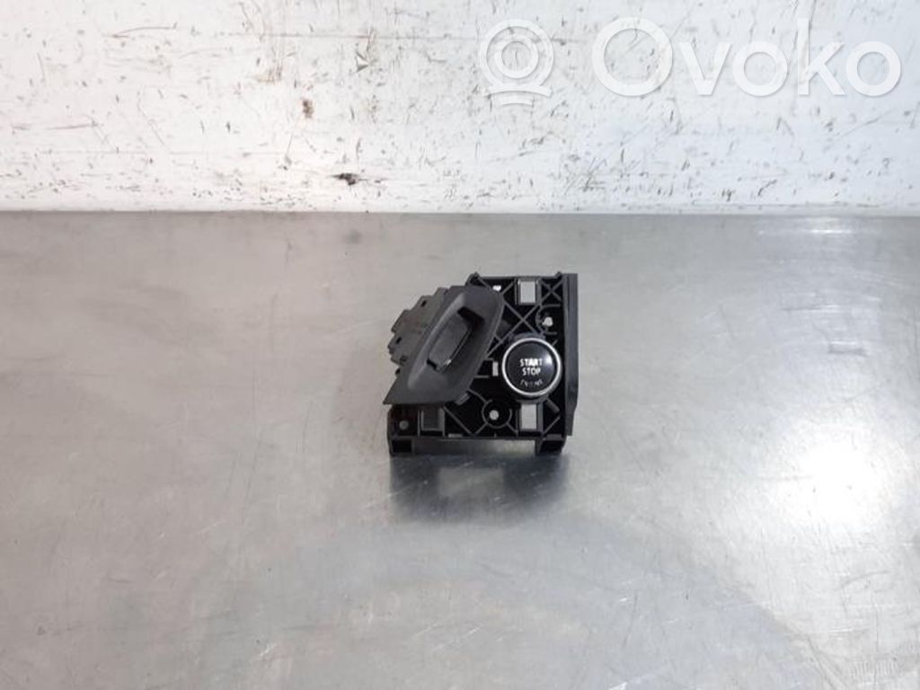 BMW X5 E70 Interruttore a pulsante start e stop motore
