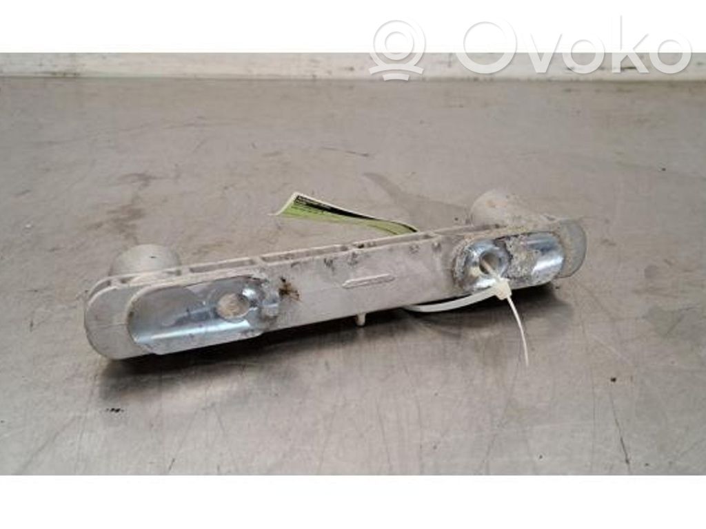 Volvo XC40 Engine mount bracket 