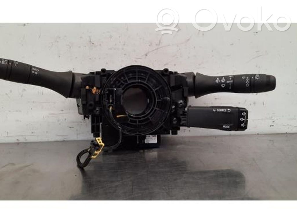 Renault Clio V Leva/interruttore dell’indicatore di direzione e tergicristallo