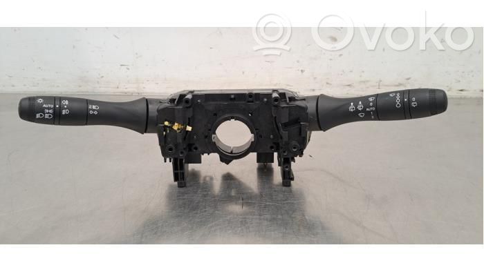 Dacia Duster III Alte comutatoare/butoane 