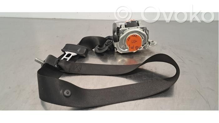 Mercedes-Benz EQA Cinturón delantero 