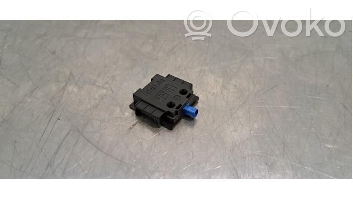 GPS-pystyantenni   9849177480,9849177480