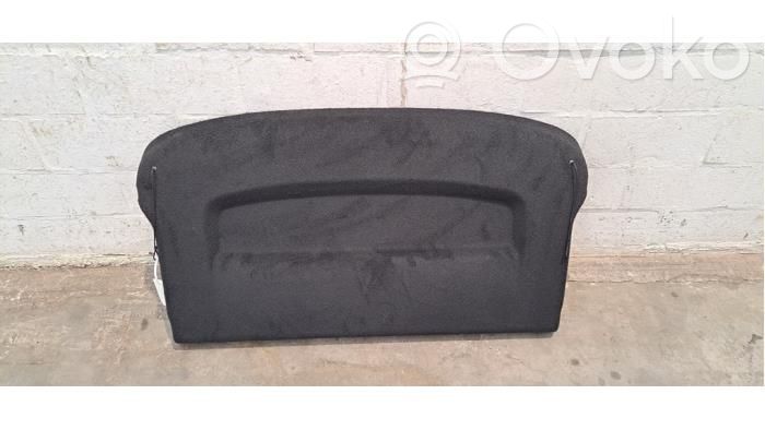 Opel Astra L Hattuhylly 