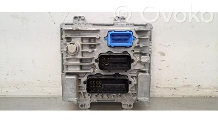 Opel Insignia B Engine control unit/module 
