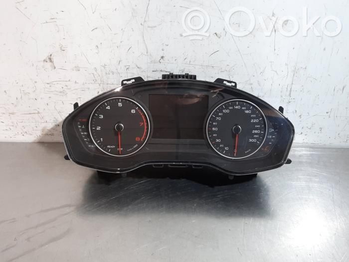 Audi A4 S4 B9 8W Geschwindigkeitsmesser Cockpit 