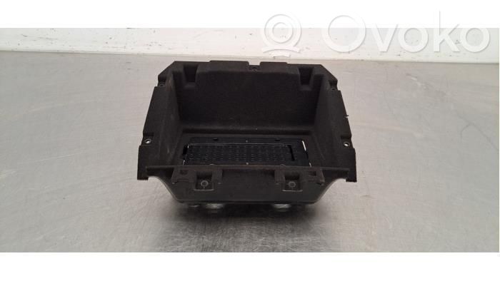 Land Rover Range Rover Sport L461 Module de charge sans fil 
