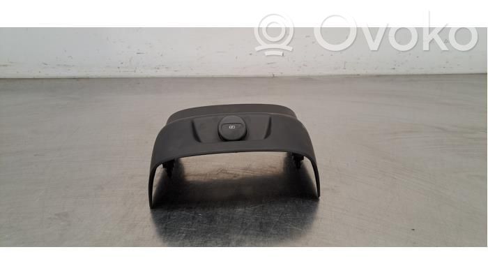 Enchufe conector USB   31497729,31497729
