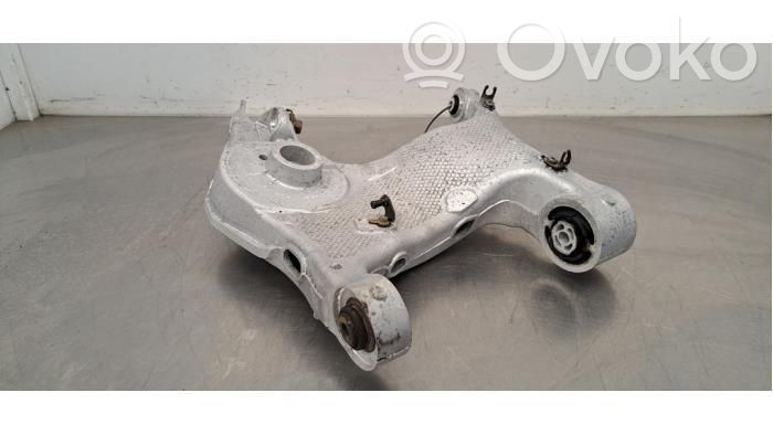 Land Rover Range Rover Velar Wahacz tylny 
