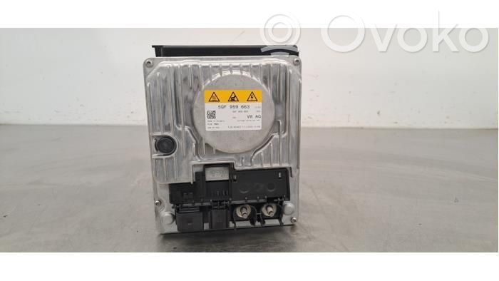 Audi Q3 F3 Einzelteil Lichtmaschine 