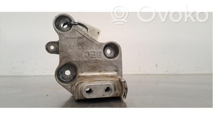 Opel Combo E Halterung Lager Getriebe 