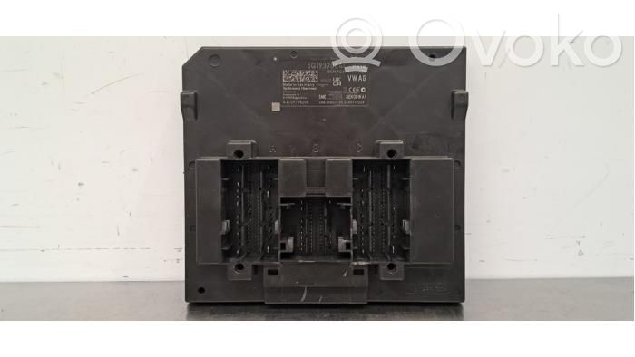 Audi Q2 - Central body control module 