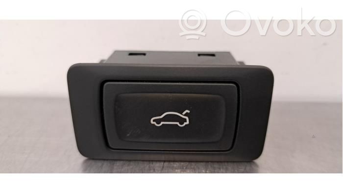 Audi Q3 F3 Comutator deschidere hayon/portbagaj/oblon 